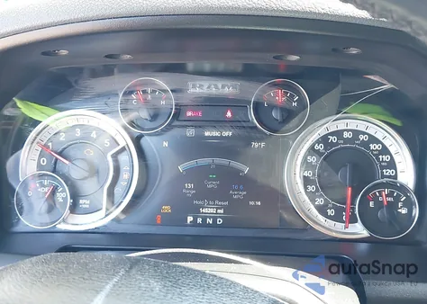 2018 Ram 1500 Lone Star 4X4 5'7 Box z USA, uszkodzony, nr VIN 1C6RR7LM2JS355334